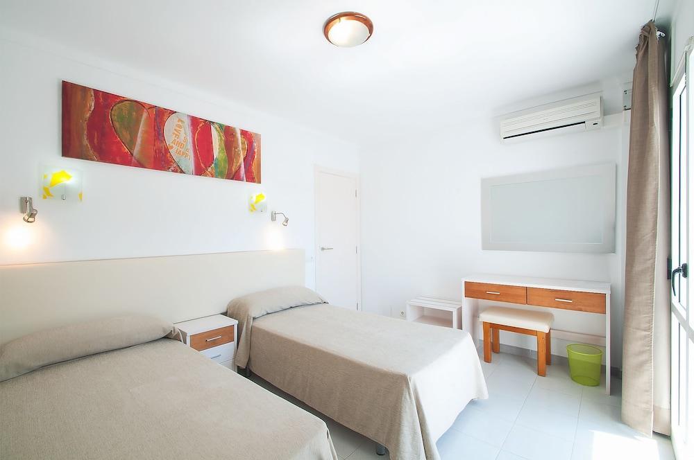 ホテル Sunset Oasis Ibiza (Adults Only) サンアントニオアバド エクステリア 写真