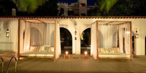 ホテル Sunset Oasis Ibiza (Adults Only) サンアントニオアバド エクステリア 写真